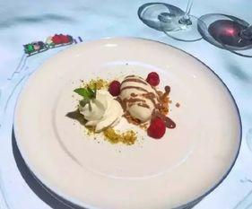 网红重庆冰淇淋视频,冰爽口感，火辣味蕾的完美邂逅