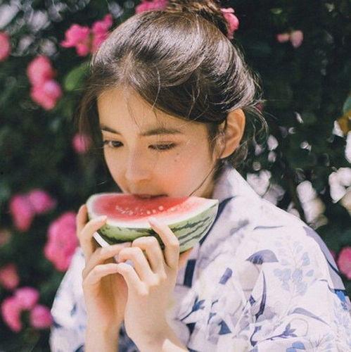 娱乐吃瓜头像男生霸气